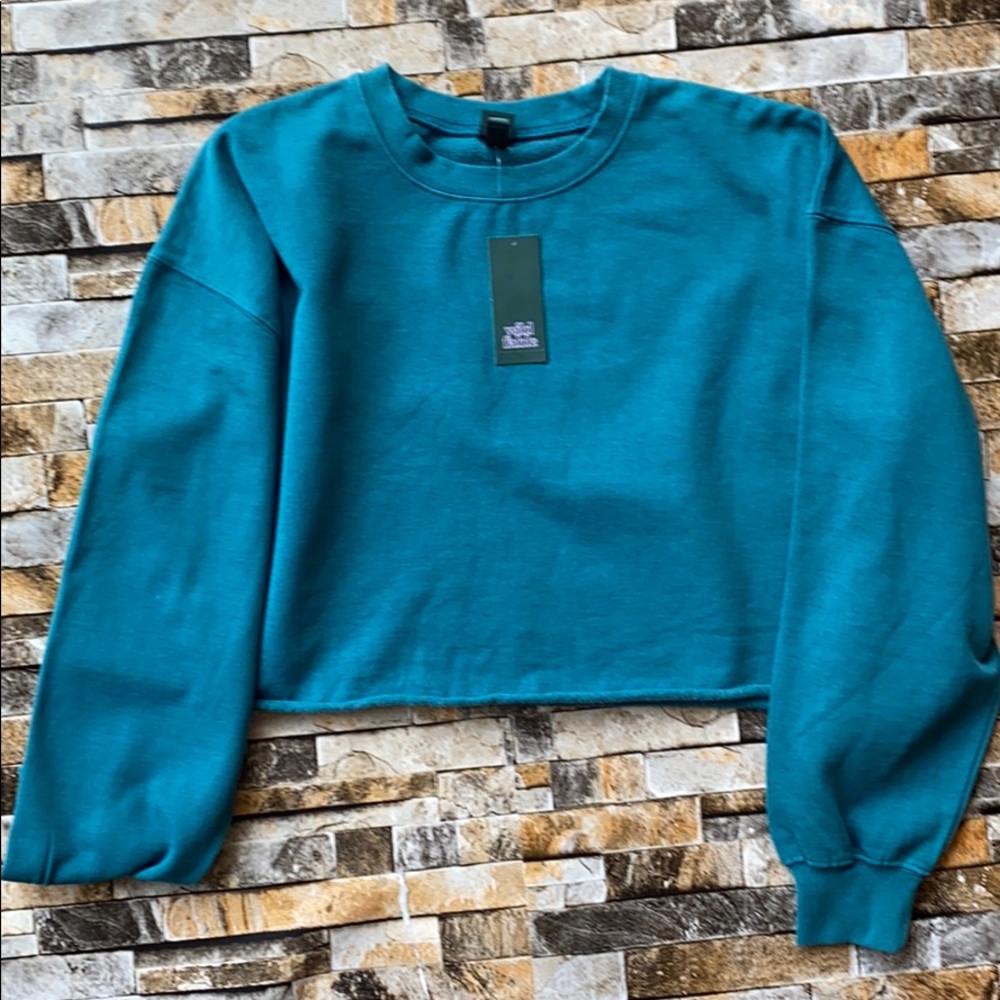 Long Sleeved sweater